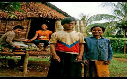 एक ऐसा गांव जहाँ एक पिता अपनी बेटी को बॉयफ्रेंड के साथ रात बिताने के लिए खुद भेजता है, वजह जान कर रह जायेंगे दंग