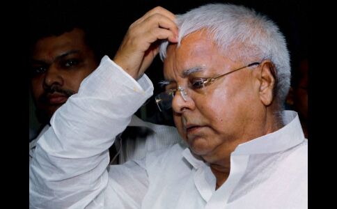 चारा घोटाले में आज दोपहर 2 बजे आएगा फैसला, लालू अस्पताल में भर्ती