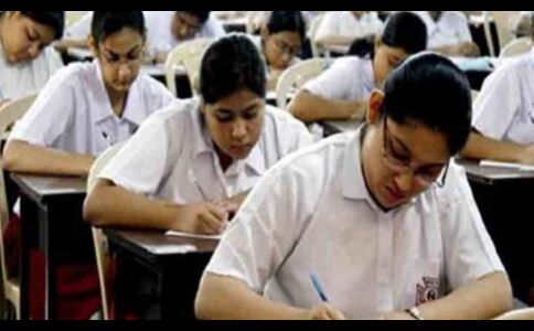 पेपर लीक: CBSE दोबारा करवाएगा 10वीं की गणित और 12वीं की अर्थशास्त्र की परीक्षा
