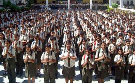 केंद्रीय विद्यालयों में हिंदी में ही प्रार्थना क्यों? सुप्रीम कोर्ट में याचिका दायर