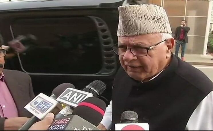 फारुख अब्दुल्ला ने कांग्रेस नेता पर कसा तंज- अगर गलत बयान न देते तो जीत जाते गुजरात