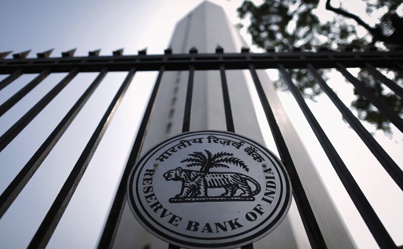 नए साल का तोहफा:  जानिए, घर बैठे मिलेंगी बैंकों की कौन सी सुविधाएं