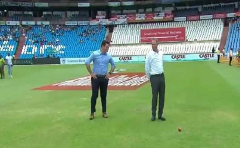 कैच प्रैक्टिस के दौरान फटी शॉन पोलक की पैंट, हाथ से छुपाकर बचाते रहे इज्जत