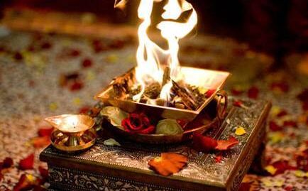 ये पांच तरह के यज्ञ पालन करने से मिलता है सबसे बड़ा पुण्य और लाभ