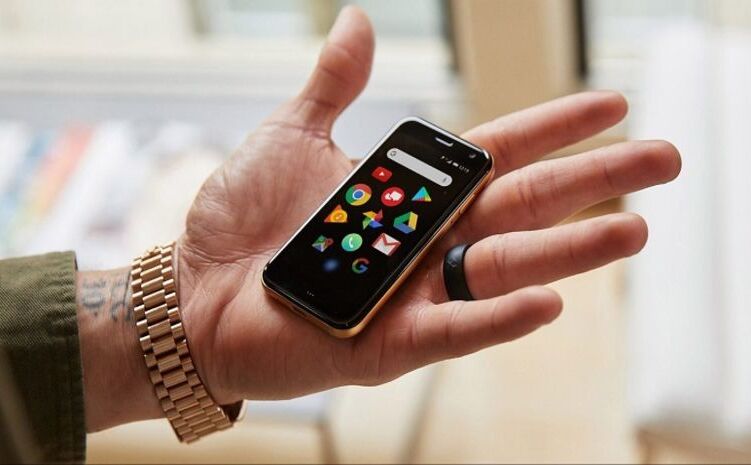 Palm ने लांच किया अपना पहला एंड्रॉयड फोन, डिस्प्ले सिर्फ 3.3 इंच की है Palm ने लांच किया अपना पहला एंड्रॉयड फोन, डिस्प्ले सिर्फ 3.3 इंच की है