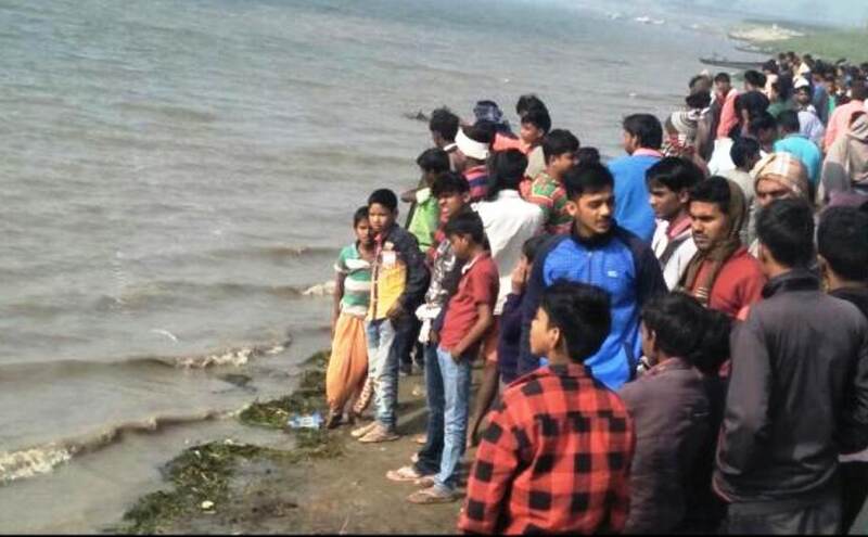 बिहार में हुआ बड़ा हादसा, खगड़िया जिले में गंगा में नाव डूबी, 6 लापता