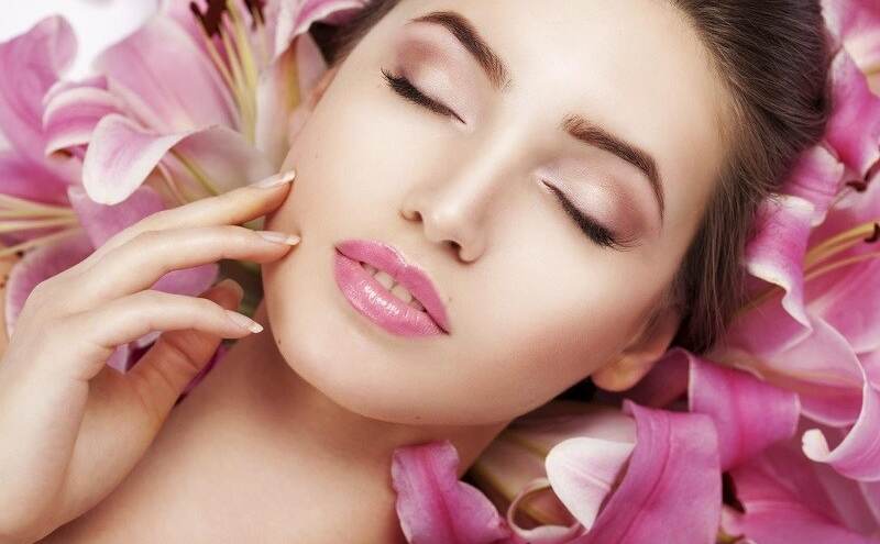 त्वचा में खूबसूरत निखार लाती है ग्लिसरीन