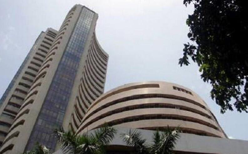 बढ़त के साथ कारोबार कर बंद हुआ शेयर बाजार, फार्मा शेयर्स में हुई खरीदारी