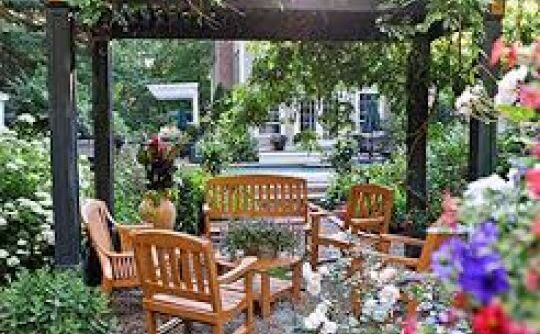 इन नुस्खों से बनाएं अपने गार्डन को वास्तु-दोषमुक्त