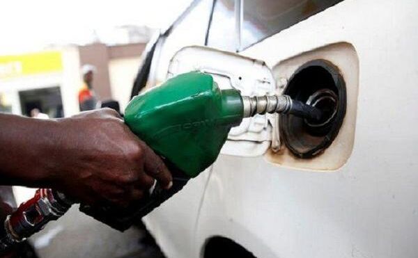 दिवाली से पहले घटे पेट्रोल-डीजल के दाम, जानिए क्या है आज का भाव