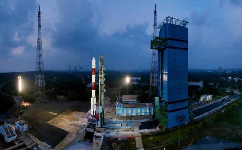 भारत की सैटेलाइट से पाकिस्तान में मची खलबली, विरोध में उगला जहर