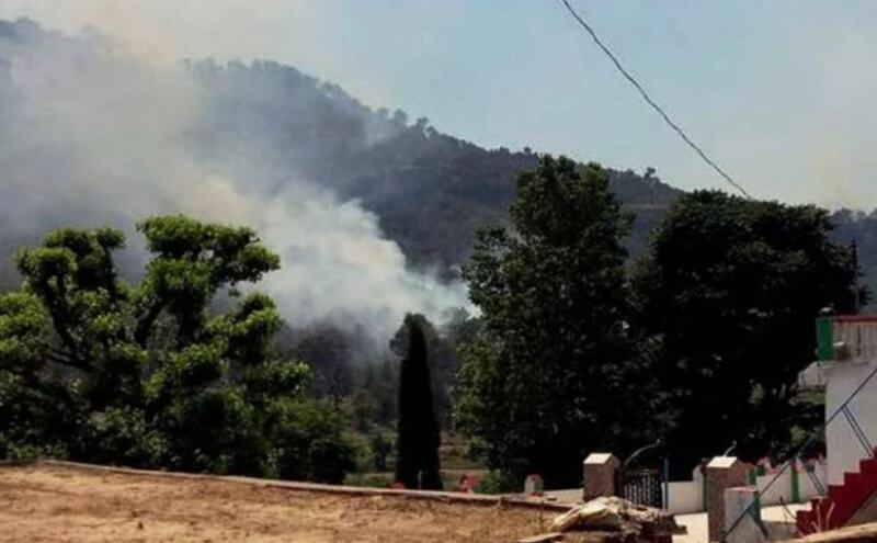 J&K: बौखलाए पाक ने फिर बरसाए गोले, बीएसएफ जवान शहीद, तीन ग्रामीण घायल