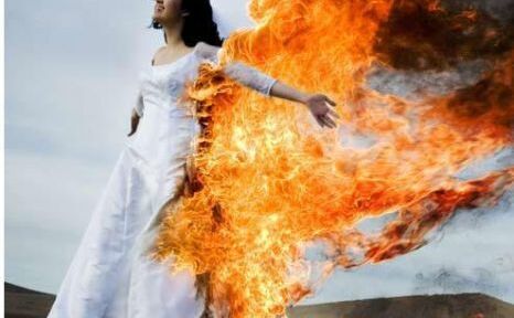 यहां के गांव में अचानक ही लग जाती है आग, दहशत में रहते हैं लोग