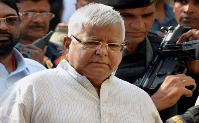 तेजप्रताप की शादी के लिए मिली पैरोल की अवधि खत्म, आज रांची जाएंगे लालू