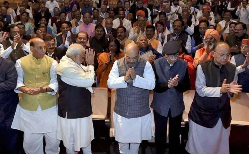 मिशन 2019: चुनाव की बिसात पर बिछीं बजट की गोटियां