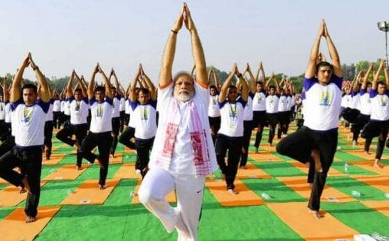 प्रधानमंत्री नरेंद्र मोदी योग दिवस के लिए तैयार: ट्विटर प्रधानमंत्री नरेंद्र मोदी योग दिवस के लिए तैयार: ट्विटर