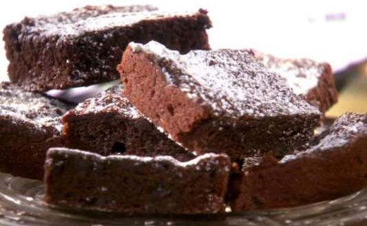 घर पर ऐसे बनाएं चॉकलेट पेठा, अगली बार बाहर से खरीदने की नहीं करेंगे भूल