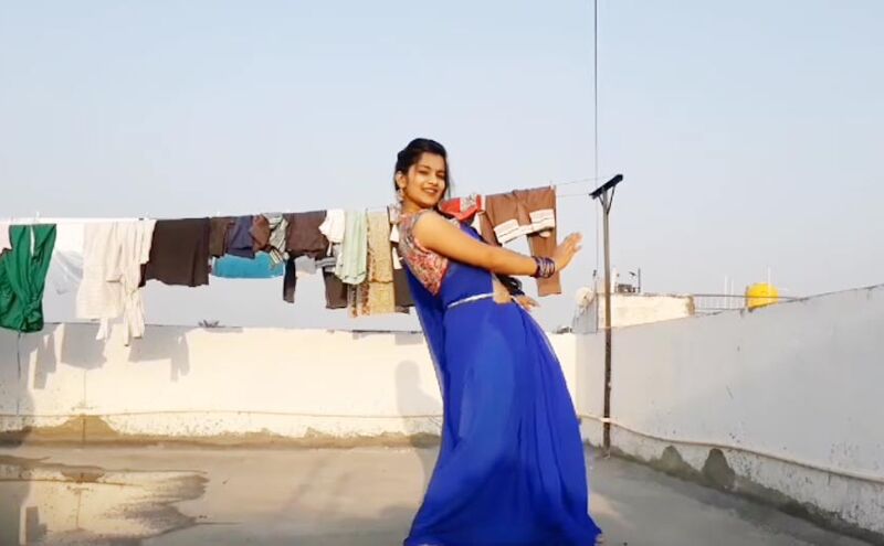 पवन सिंह के गाने पर इस लड़की ने किया जबरदस्त डांस, लाखों बार देखा गया यह VIDEO