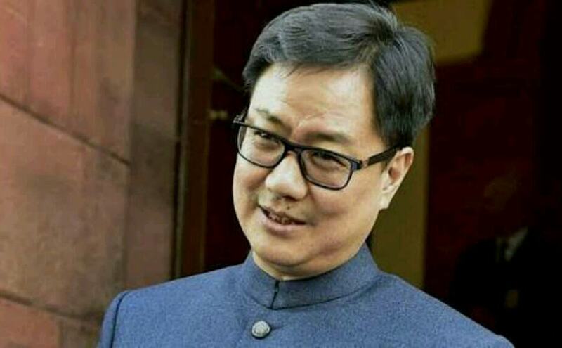 मराठा जवान ने बताया देश पर जान न्यौछावर करने वालों का दर्द, गृह राज्यमंत्री ने किया वीडियो पोस्ट मराठा जवान ने बताया देश पर जान न्यौछावर करने वालों का दर्द, गृह राज्यमंत्री ने किया वीडियो पोस्ट