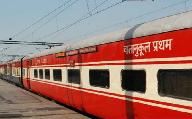 शताब्दी, राजधानी और दुरंतो रेल में लगेंगे सीसीटीवी कैमरे