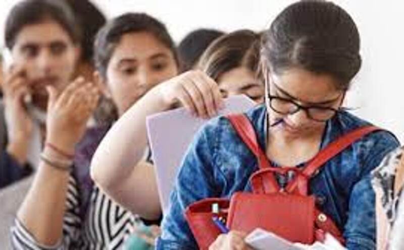 आरोग्य विभाग में निकली 800 पदों पर वैकेंसी, अभी करना होगा अप्लाई