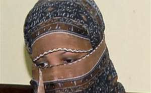 आसिया बीबी के पति बोले, पाकिस्तान में रहना खतरे से खाली नहीं; ट्रंप से मांगी मदद