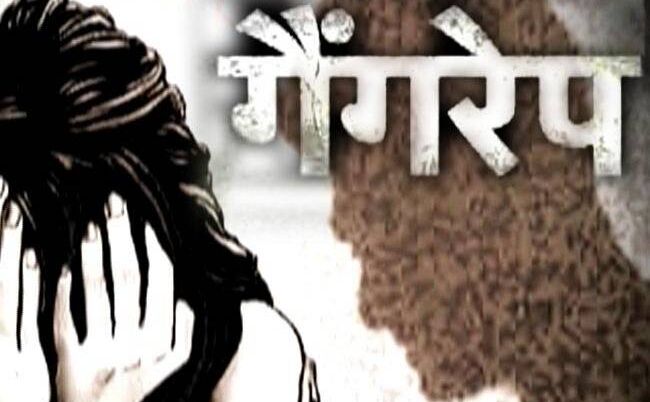 लिपस्टिक लगाने और छोटे कपड़े पहनने की वजह से होता है निर्भया जैसा रेप