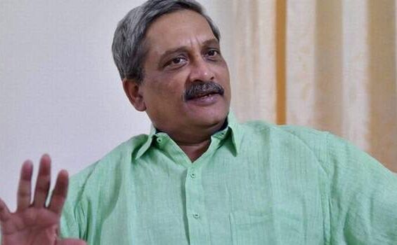 मनोहर परिकर की हालत स्थिर, डॉक्टर की निगरानी में हैं सीएम