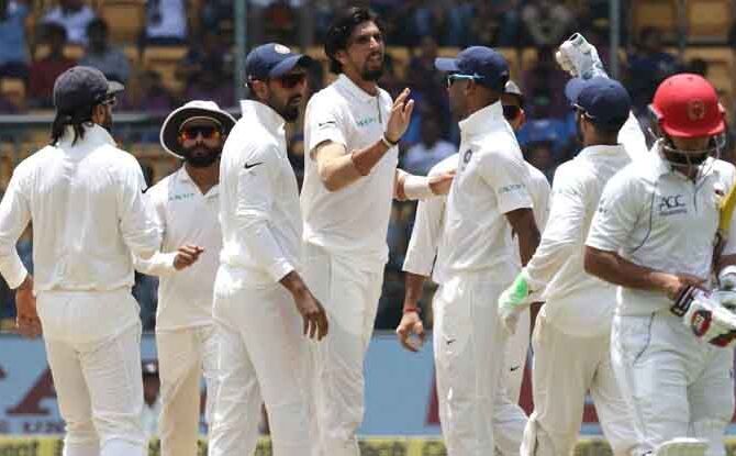 अफगानिस्तान पहली पारी में 109 रन पर ऑल आउट, टीम इंडिया ने दिया फॉलोऑन