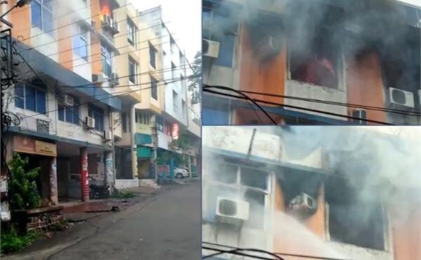 मध्य प्रदेश: प्रेस कॉम्प्लेक्स की इमारत में लगी आग, फायर ब्रिगेड की तीन गाड़ियां मौके पर पहुंची