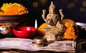 इस दिवाली पूजा में पढ़ें यह मंत्र और आरती, इस दिवाली पूजा में पढ़ें यह मंत्र और आरती,