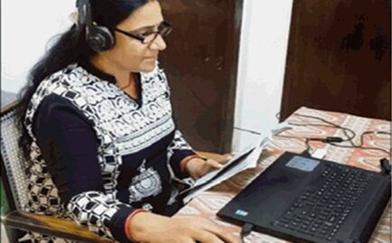 देशभर के 10000 दृष्टिहीनोंं को रोज समाचार सुनाती है अनीता