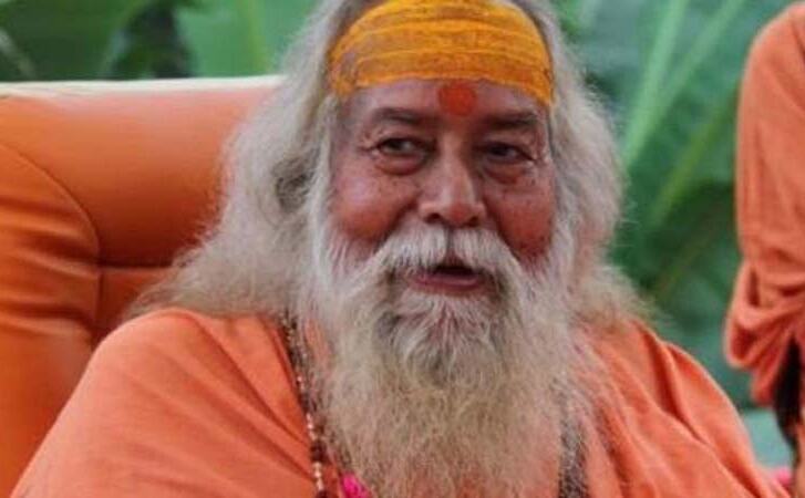 सुप्रीम कोर्ट का निर्देश: शंकराचार्य की गद्दी पर फिलहाल स्वामी स्वरूपानंद ही विराजमान माने जाएंगे