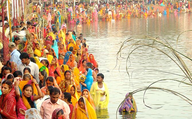 छठ पर्व की 4 महत्वपूर्ण परंपराएं छठ पर्व की 4 महत्वपूर्ण परंपराएं