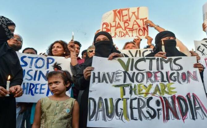 बच्चियों के साथ रेप पर होगी फांसी, कैबिनेट ने POCSO एक्ट में किए कई बदलाव