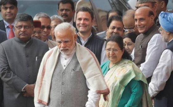 गुजरात की जीत बनाम GST की हार, अब कर्ज के सहारे मोदी सरकार