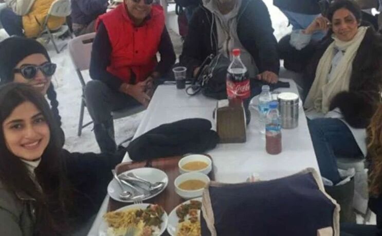 मॉम की मौत पर पाकिस्तान भी सदमे में, कहा- इंडिया में मेरी मां थी श्रीदेवी