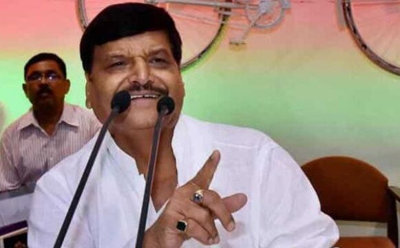 शिवपाल के समाजवादी सेकुलर मोर्चा का शक्ति प्रदर्शन आज, मुलायम के साथ का कर चुके हैं दावा शिवपाल के समाजवादी सेकुलर मोर्चा का शक्ति प्रदर्शन आज, मुलायम के साथ का कर चुके हैं दावा