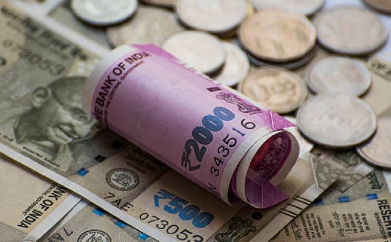 रुपया गिरने का असर निर्यात पर नहीं पड़ेगा, 12% बढ़ोतरी होगी : एक्जिम बैंक का अनुमान