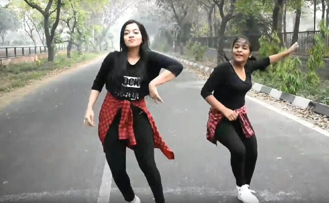 तेरी आंख्या का यो काजल गाने पर इन लड़कियों ने किया ताबड़तोड़ डांस: विडियो