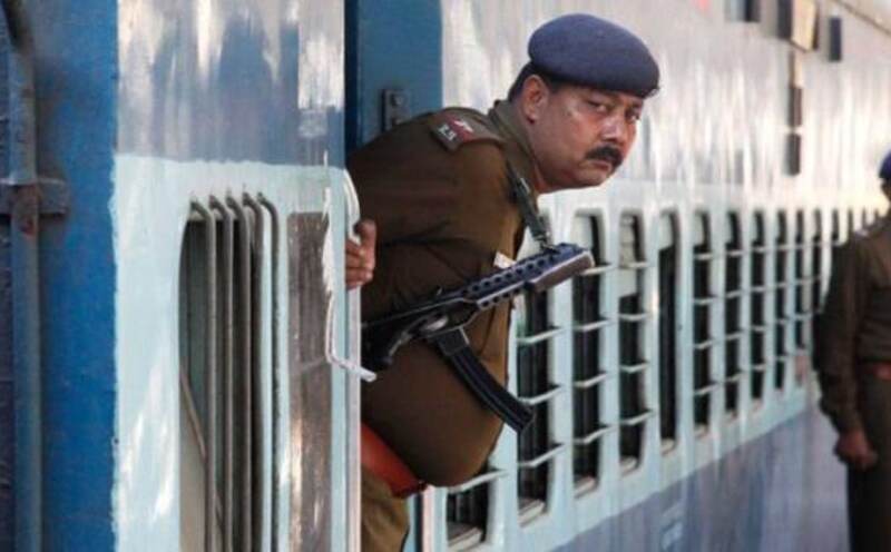 रेलवे में खत्म नहीं हुआ VIP कल्चर, हर रोज 73 हजार सीटें रहती हैं रिजर्व