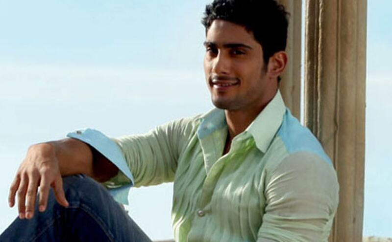 अब इस एक्टर ने अपनी कार से स्कूटर को मारी टक्कर, दर्ज हुई FIR