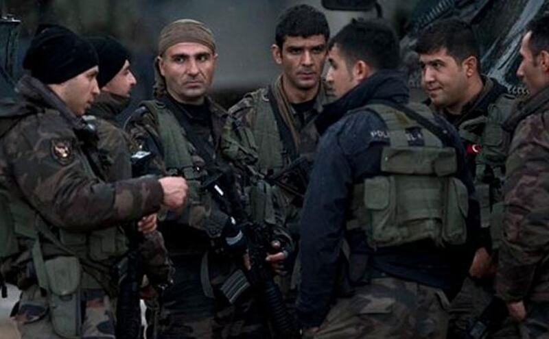 आईएस के ठिकानों से निकाले गए 600 लोग- एजेंसी