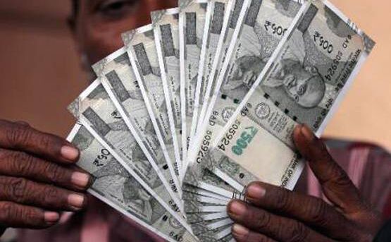 स्टैंडर्ड डिडक्शन से आपको मिलेगा सिर्फ 5800 का फायदा, समझिए कैसे