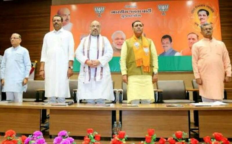 कौन बनेगा गुजरात का सीएम, आज हो रही है बीजेपी विधायक दल की मीटिंग