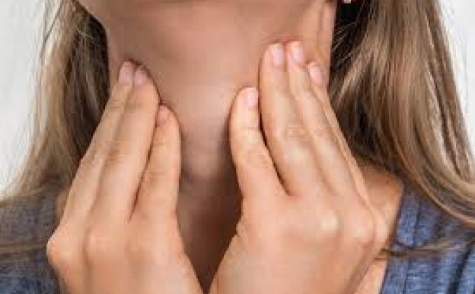 ऐसे पहचाने थायराइड के लक्षण, इन उपायों से कर सकते हैं ठीक