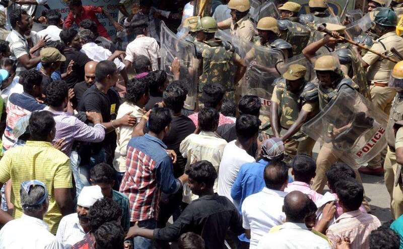 तूतीकोरिन में कॉपर प्लांट को दोबारा शुरू किये जानें की मांग