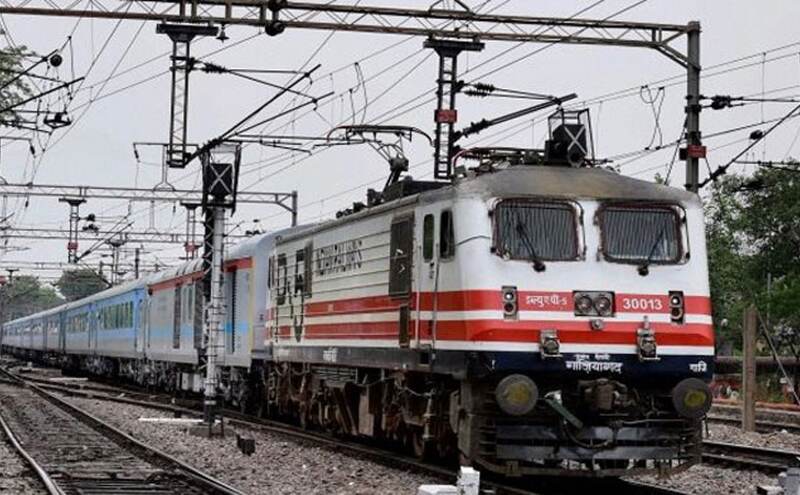 Railway ने आज फिर रद्द की 350 से ज्यादा ट्रेनें, पूरी लिस्ट यहां देखें