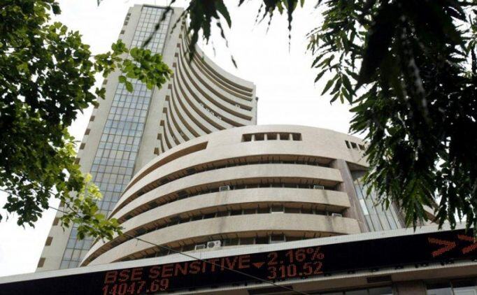 MSP की घोषणा से उछला बाजार, सेंसेक्स 250 अंक चढ़ा