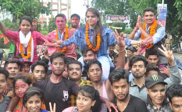 उत्तराखंड: पहली बार सभी डिग्री कॉलेजों में छात्रसंघ चुनाव एक दिन, मतदान शुरू, आज ही आएगा परिणाम